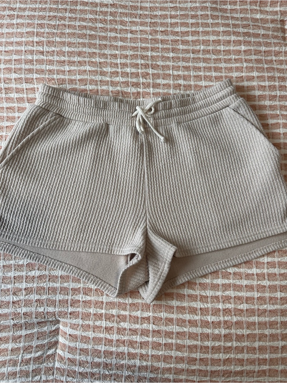 saltwater LUXE Ribbed Knit Lounge Shorts in Cream